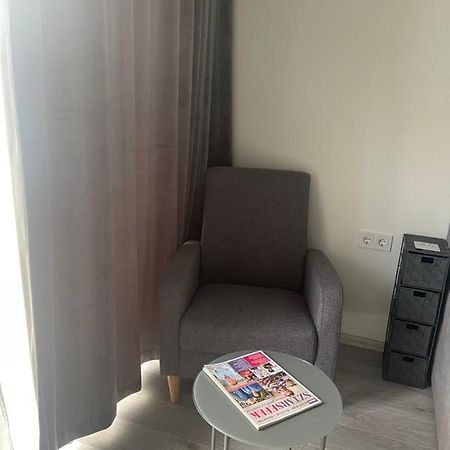 Remeny Apartman Szeged Buitenkant foto